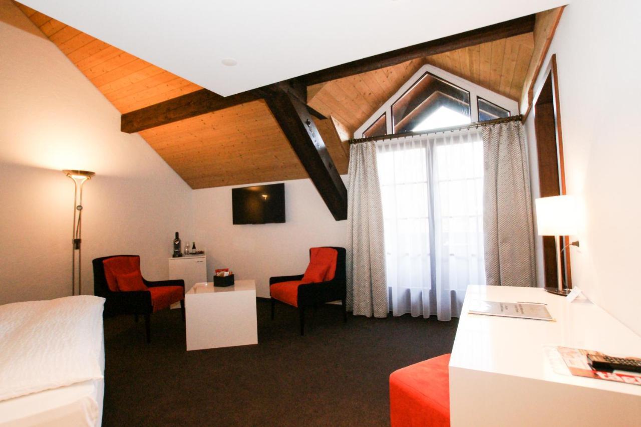 Ochsen Lenzburg Hotel Ngoại thất bức ảnh