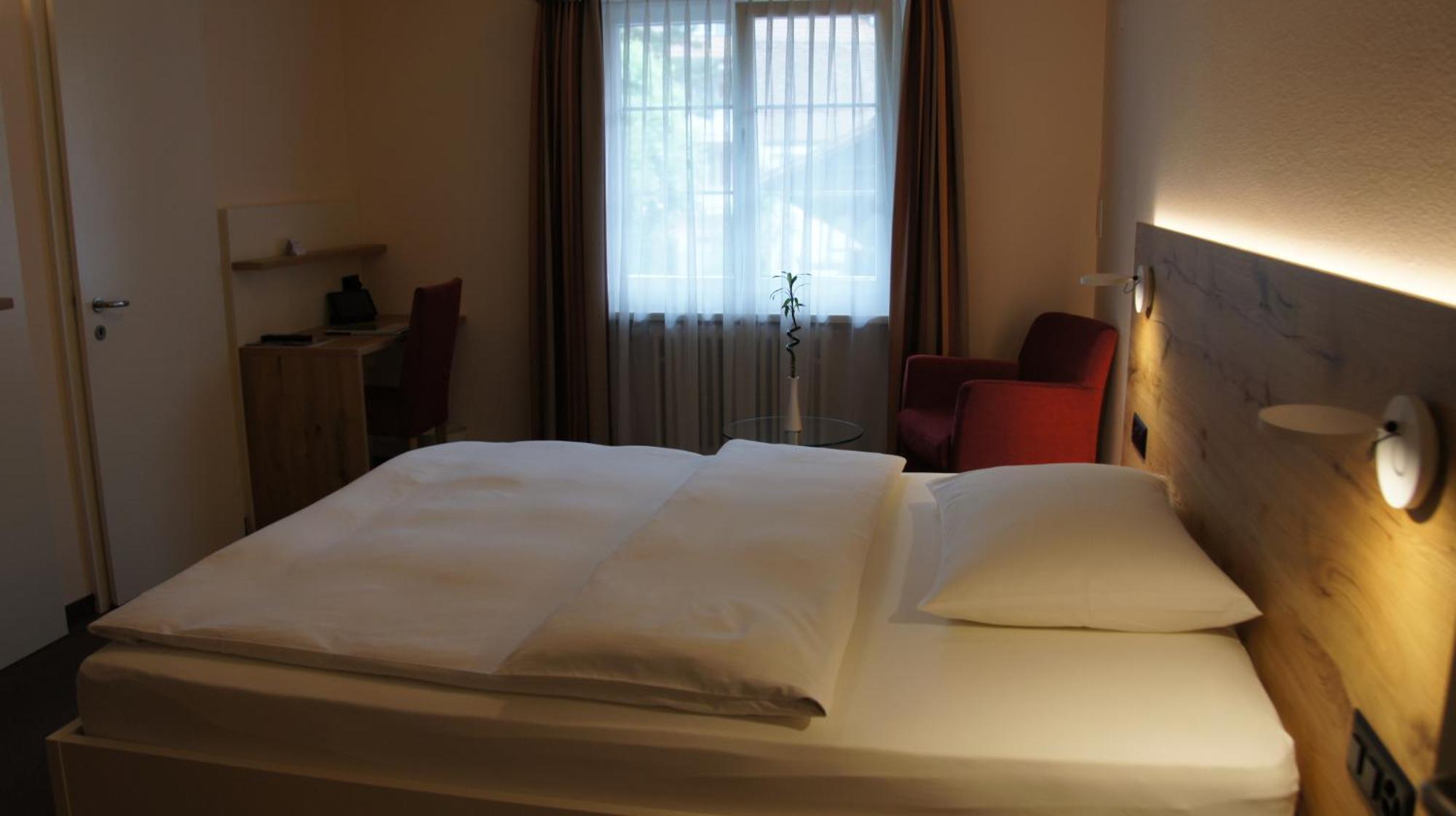 Ochsen Lenzburg Hotel Ngoại thất bức ảnh