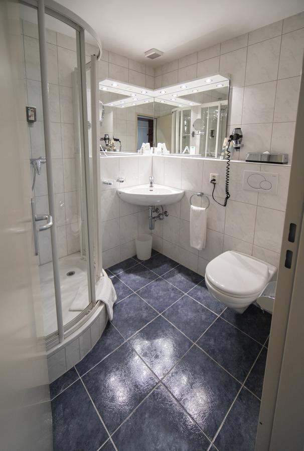 Ochsen Lenzburg Hotel Ngoại thất bức ảnh